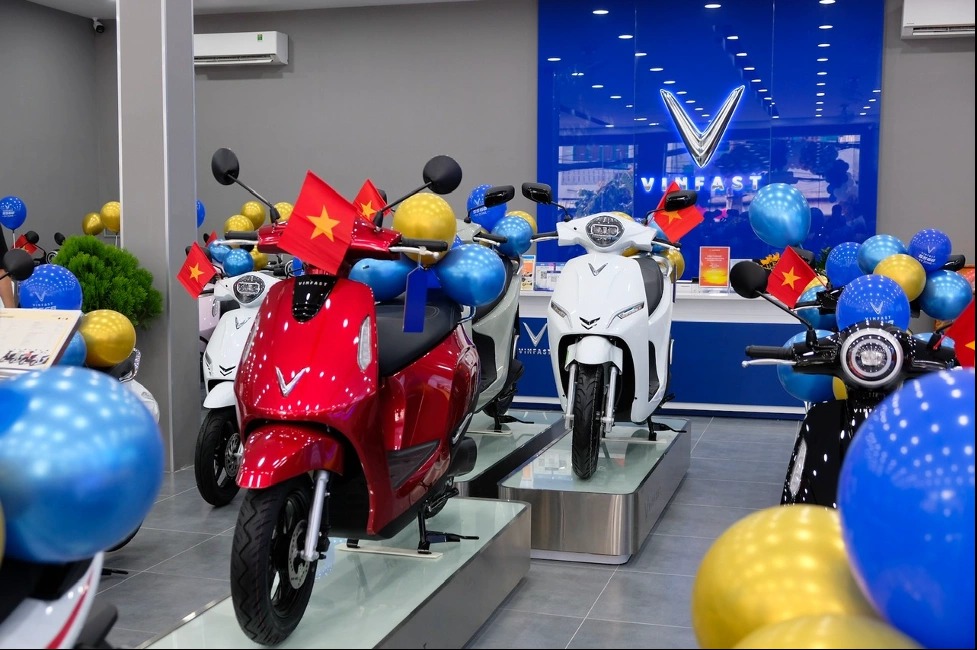 Cơ cấu thị trường xe hai bánh thay đổi: Xe máy điện chiếm gần 28% doanh số