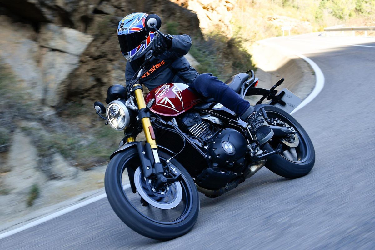 Đánh giá Triumph Speed 400 2024: chất Roadster Anh Quốc vừa tầm cho người mới