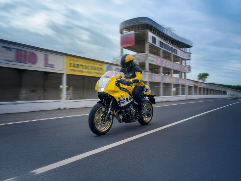 Thông số kỹ thuật Yamaha XSR900 GP 2026