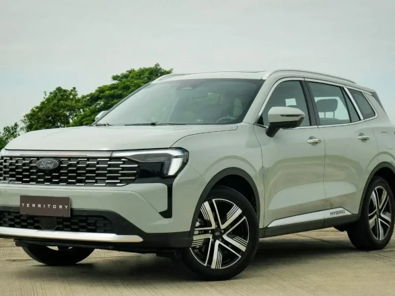 Ford Territory Hybrid Platinum 2026 ra mắt: Thêm trang bị cao cấp, tinh chỉnh âm thanh và tiện nghi