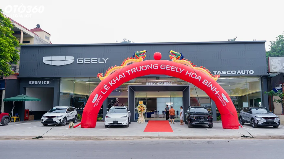 Geely Hòa Bình