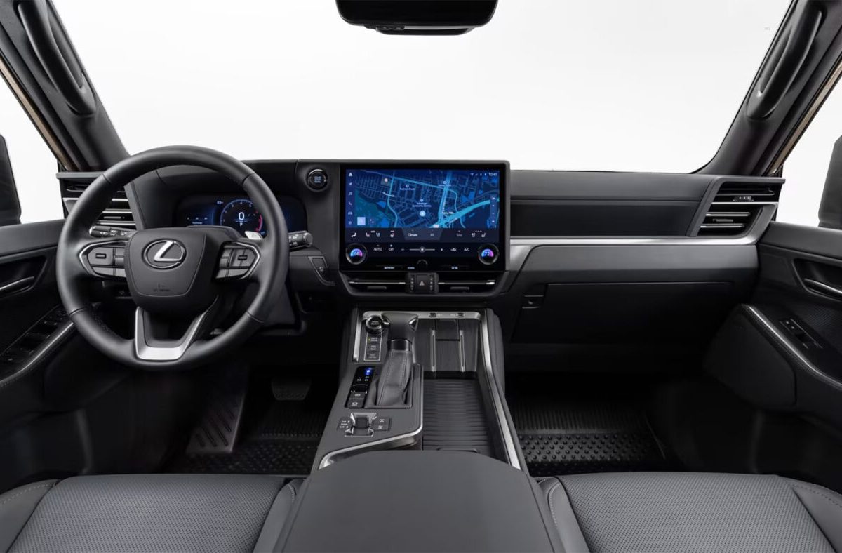 Đánh giá Lexus GX 550 2024: vuông vức, lột xác nhưng giữ chất lội suối