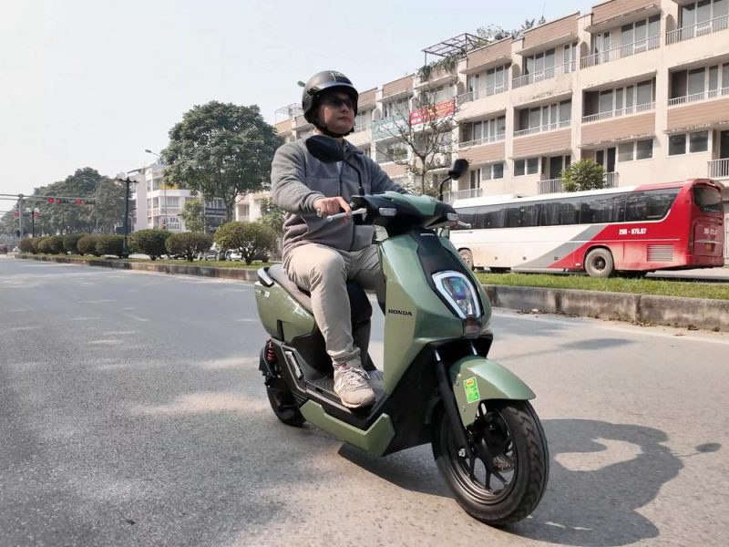 Thực tế Honda ICON e: sau 1.500 km: Chi phí rẻ, mượt phố nhưng cần đánh đổi thói quen