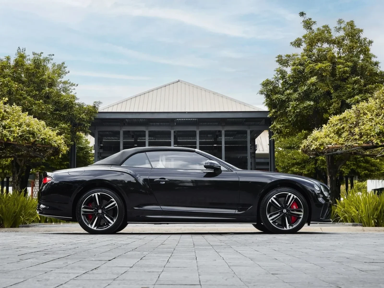 Bentley Continental GTC S Vietnam Skyline Edition
