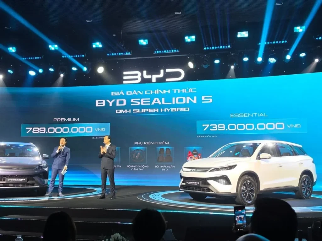 BYD Sealion 5 chốt giá từ 739 triệu đồng tại Việt Nam