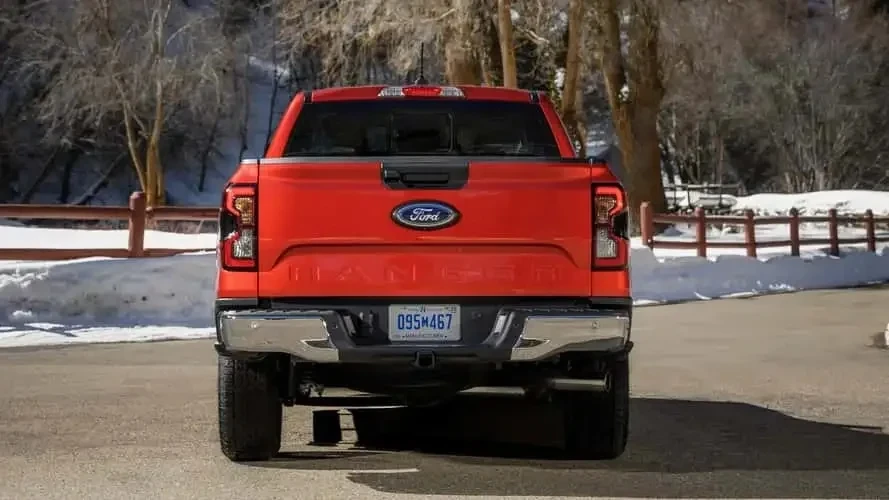 Ford Ranger 2027 hé lộ động cơ V6 mới và nâng cấp tiện nghi