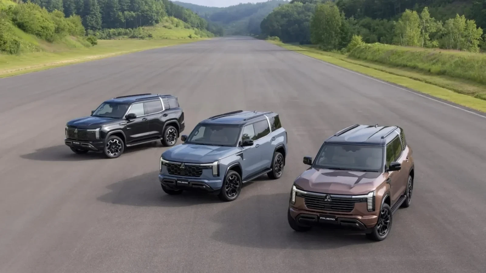 Mitsubishi Pajero thế hệ mới đắt hàng, người Việt chờ cơ hội sở hữu