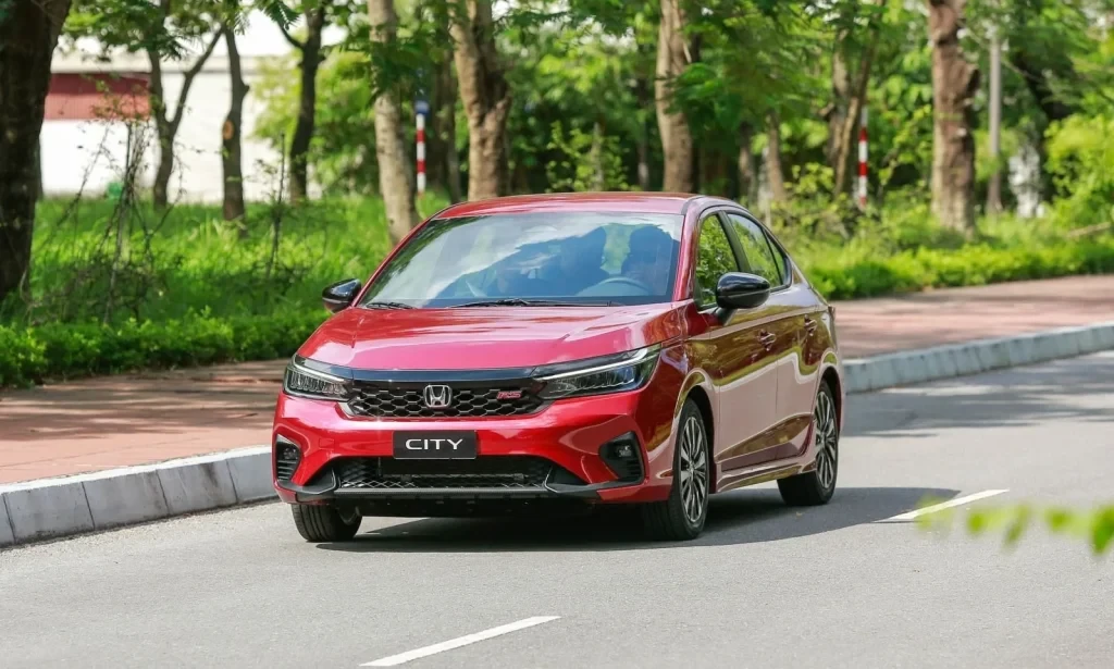 Sedan hạng B tháng 9/2026: Vios dẫn đầu, City bứt phá mạnh