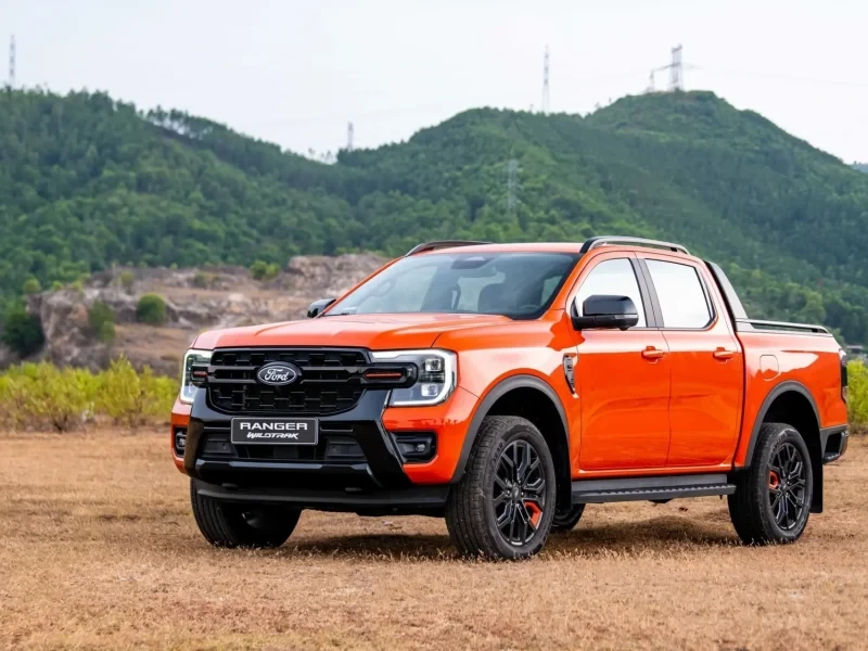 Triệu hồi Ford Ranger: 64 cụm túi khí rèm có nguy cơ lỗi