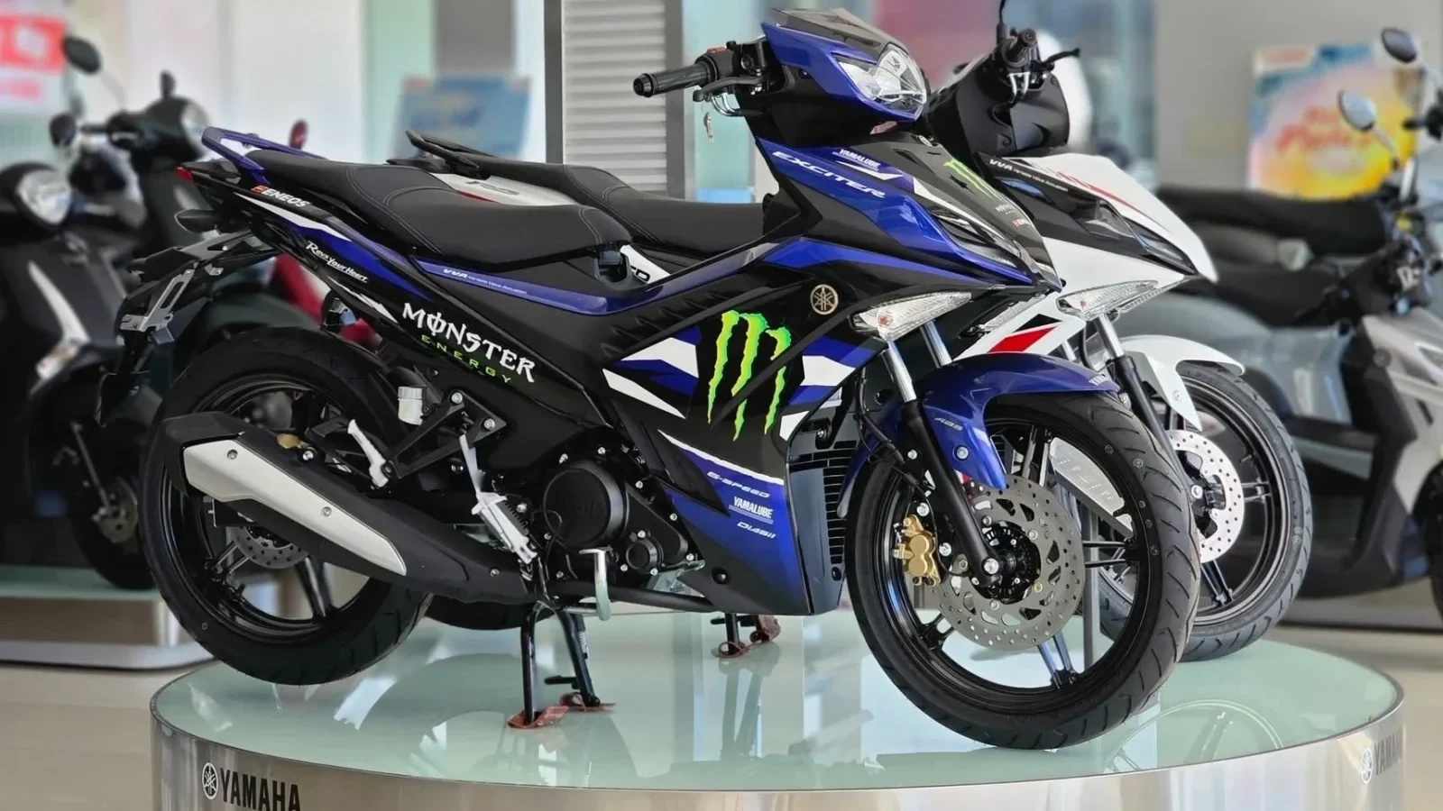 Yamaha Exciter 155 Monster: Tem đấu mới, giá 60,9 triệu